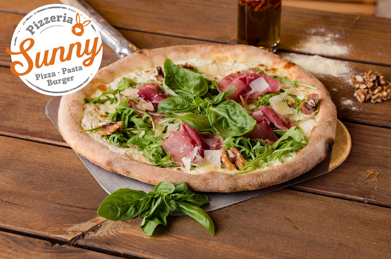 Sunny Pizzeria